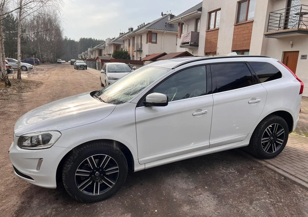 Volvo XC 60 cena 74000 przebieg: 199900, rok produkcji 2016 z Kobyłka małe 704